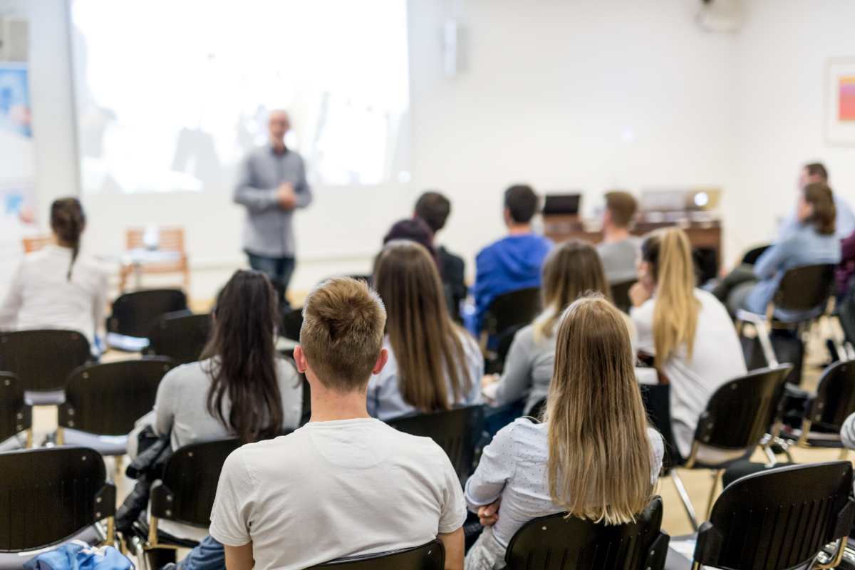 studenti durante una lezione all'università