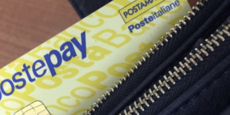Какой подарок от Poste Italiane! 150 € бензиновый ваучер бесплатно с PostePay или Bancoposta